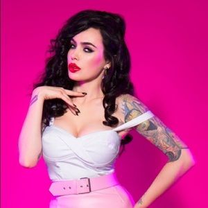 PinUp Couture White Vamp top Large NWT